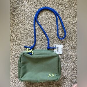 NWT AMERICAN EAGLE OUTFITTERS Olive Green Blue Small CROSSBODY BAG PURSE Zipper